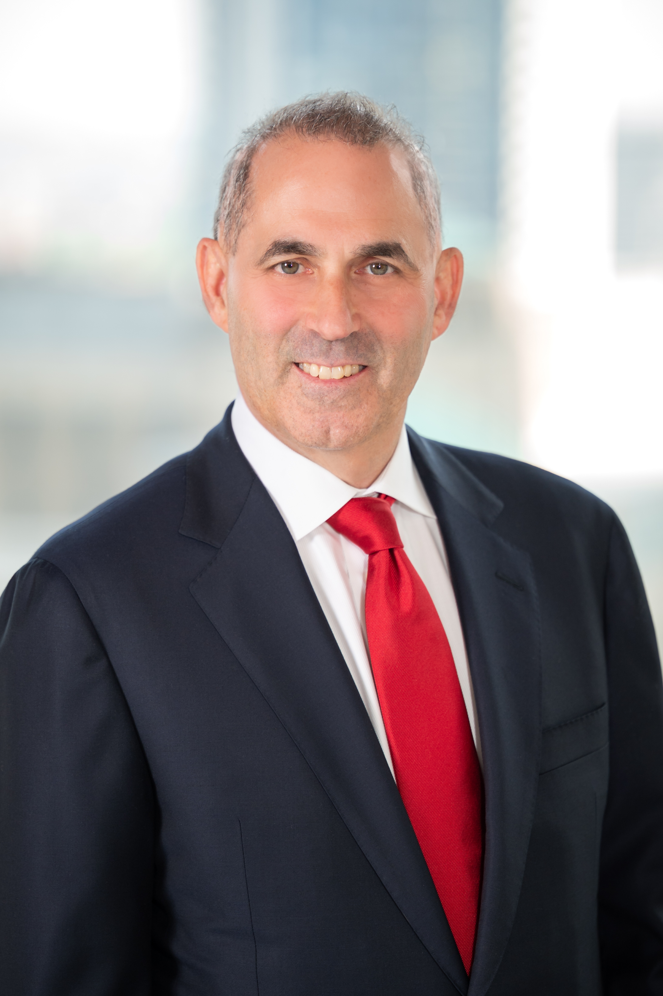 https://cdn.kscope.io/357ded0fbb4b11d47adaee0a3d6aecaf-Oil-Dri - Michael Nemeroff June 2023 Headshots - Retouched-67.jpg