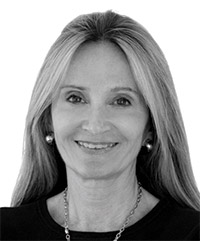 [MISSING IMAGE: ph_peggylamb-bw.jpg]