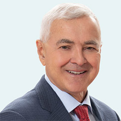 [MISSING IMAGE: ph_curtisvanastasio-4c.jpg]