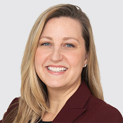 [MISSING IMAGE: ph_erinnkanegry-4c.jpg]