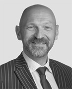 [MISSING IMAGE: ph_christopheroshea-bw.jpg]