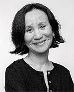 [MISSING IMAGE: ph_maggiechu-bw.jpg]