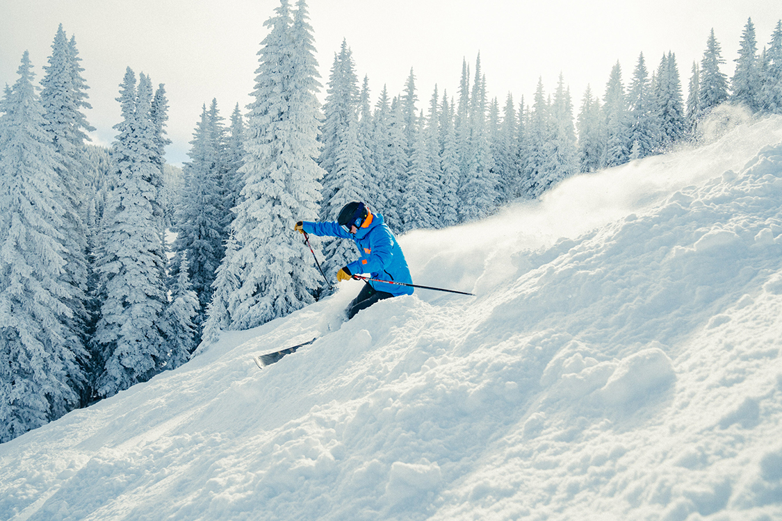 https://cdn.kscope.io/9be086be765ce42881b4d82134866adc-Vail_Resorts_Vail_Mountain.jpg