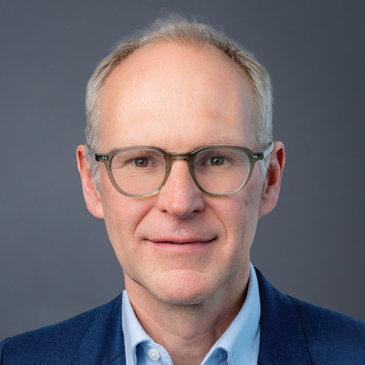 05 425462(1)_photos&sig_RattrayS.jpg