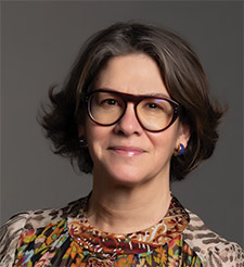 [MISSING IMAGE: ph_fitchlaurie-4c.jpg]